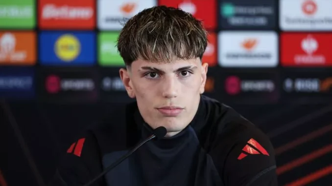 Luckhurst Something unusual happened at Manchester United press conference with Alejandro Garnacho