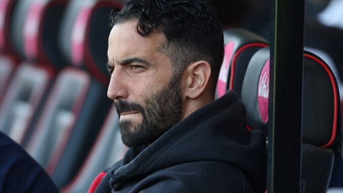 ManUtdshouldsellfreakishyoungsterwhohadTenHagdebutandearnedRubenAmorimstrust-ezgif.com-webp-to-jpg-converter